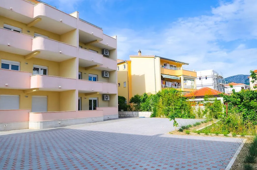 Apartments Gudelj Stobrec