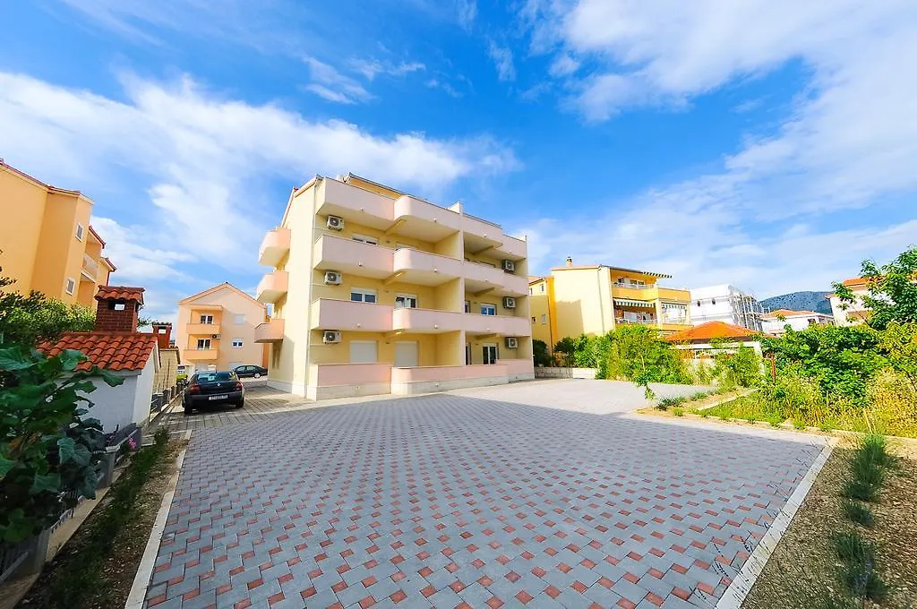 Apartments Gudelj Stobrec Croatia