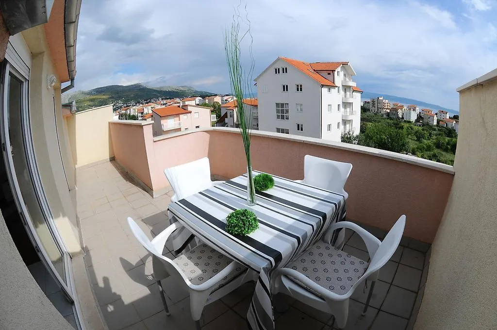 Apartments Gudelj Stobrec