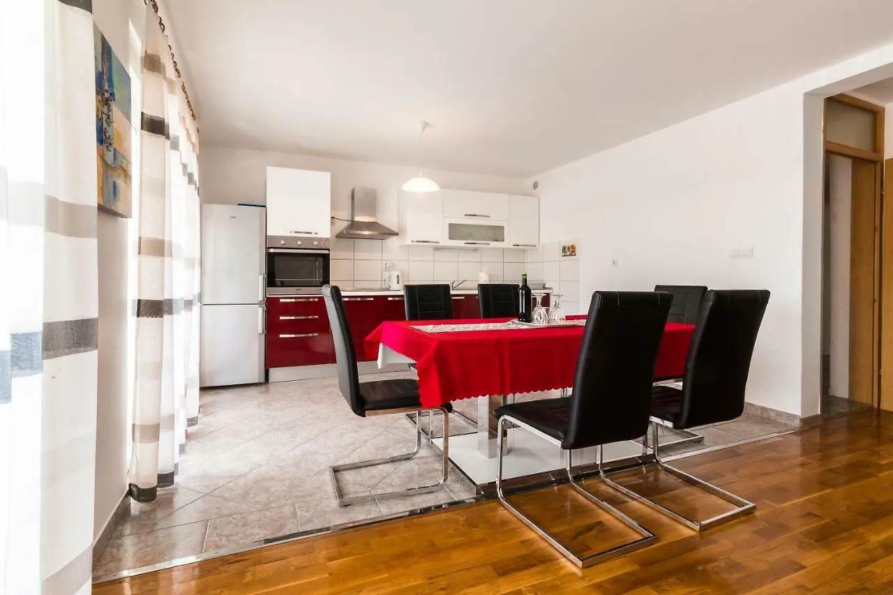 Apartments Gudelj Stobrec Croatia